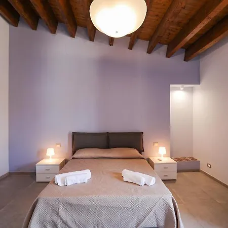 Le Signorine Panoramic