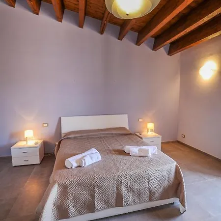 Le Signorine Panoramic Gratteri