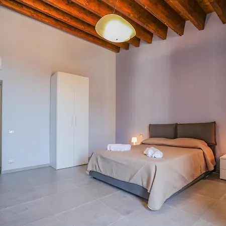 Le Signorine Panoramic Gratteri