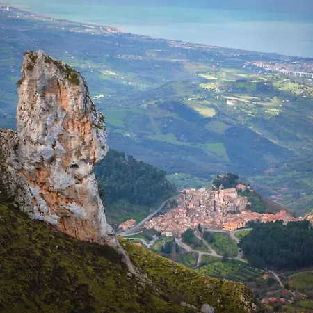 Le Signorine Panoramic Gratteri