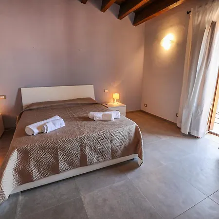 Le Signorine Panoramic *